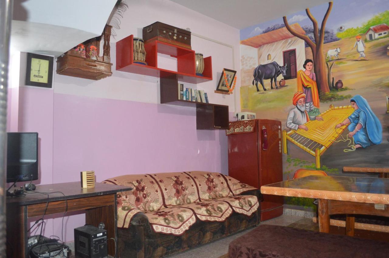 Azure Family Paying Guest House Varanasi Exteriör bild