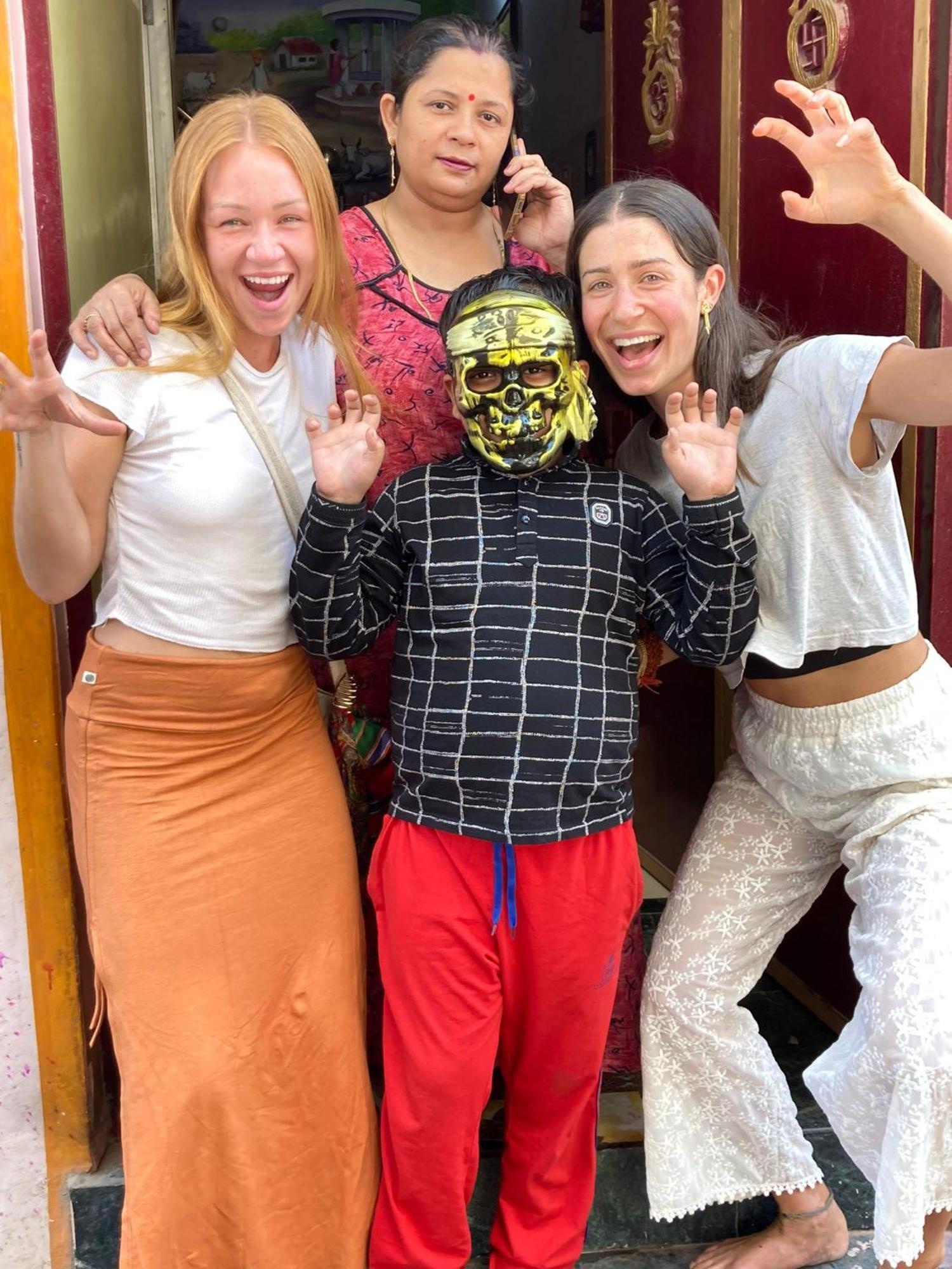 Azure Family Paying Guest House Varanasi Exteriör bild